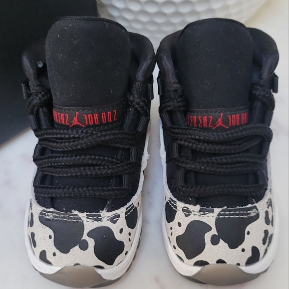 Jordan Other - Baby Boy Jordans 11 Retro Size 6
